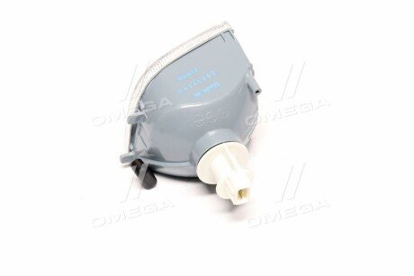 Указ. пов. в бамп. прав. бел. VW PASSAT B4 tyc 125059052B