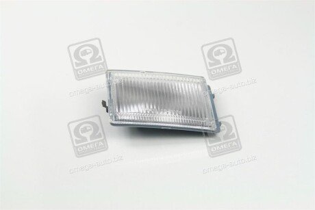 Заглушка-отражатель в бамп. лев. VW PASSAT B4 tyc 125078012B