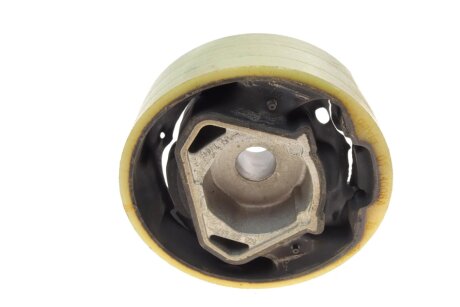 Подушка (опора) двигателя ucel 61325