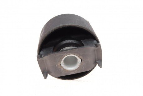 Сайлентблок переднего рычага ucel 10814