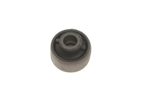 Сайлентблок переднего рычага ucel 10816