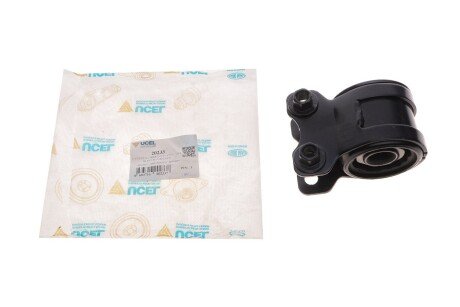 Сайлентблок переднего рычага ucel 20233