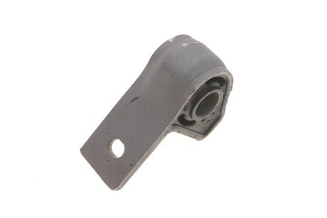 Сайлентблок переднего рычага ucel 41513