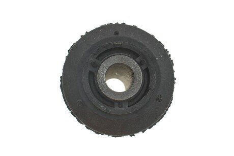 Сайлентблок переднего рычага ucel 61201