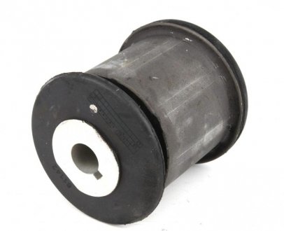 Сайлентблок переднього важеля ucel 61142