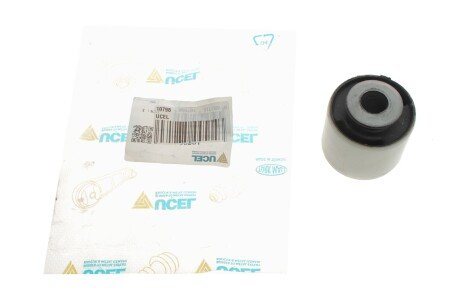 Сайлентблок важеля ucel 10798