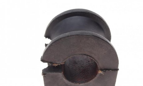 Втулка переднього стабілізатора ucel 20265