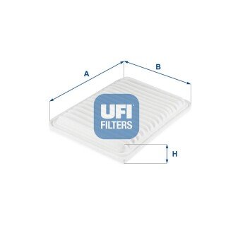 Повітряний фільтр ufi 30.721.00 на Тойота Камри 50