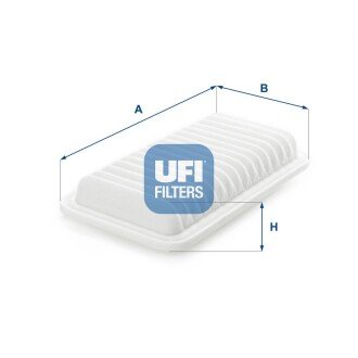 Повітряний фільтр ufi 3028900 на Тойота Авенсис т25