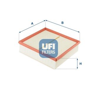 Воздушный фильтр ufi 30.595.00 на Мерседес W176