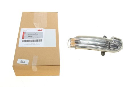 Повторювач повороту ulo 3037029 на Мерседес W203