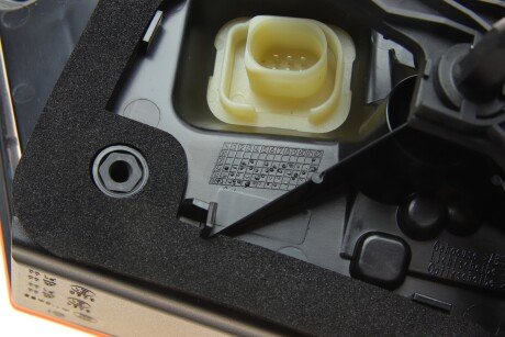 Фонарь (фара) заднего хода ulo 1131011