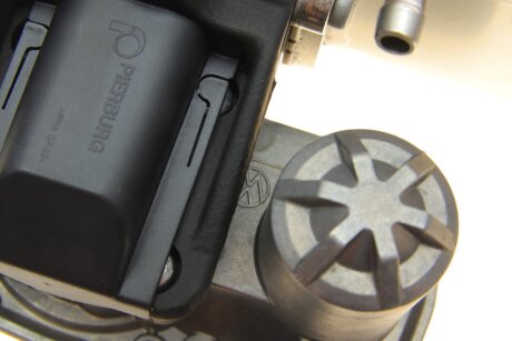 Радіатор системи рециркуляції vag 04L131512CG