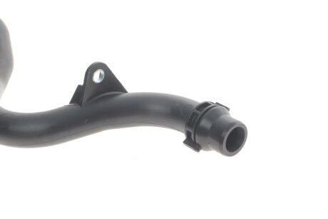 Патрубок vag 06E121065Q