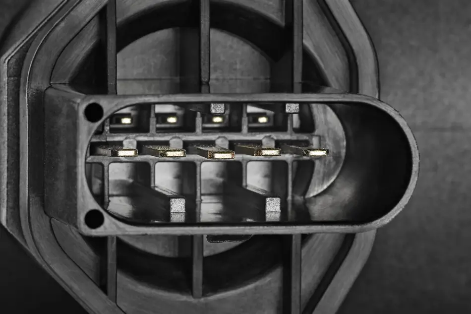 VALEO витратомір повітря (дизель) AUDI 1,9TDI VW 1,9TDI/2,5SDI/TDI SEAT (5 конт. в ряд) valeo phc 253720