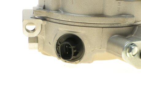 Компресор кондиціонера Valeo valeo phc 811105