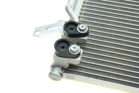 Радиатор кондиционера valeo phc 812665