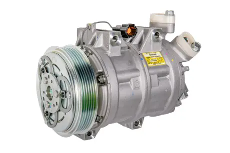 Компресор кондиціонера Valeo valeo phc 815049 Ниссан Primera