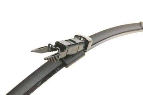 Дворники (щетки стеклоочистителя) 650 мм valeo phc 574355