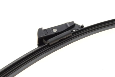 Дворники (щетки стеклоочистителя) 650 мм valeo phc 574651