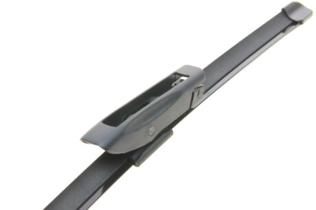 Дворники (щетки стеклоочистителя) 650 мм valeo phc 574703