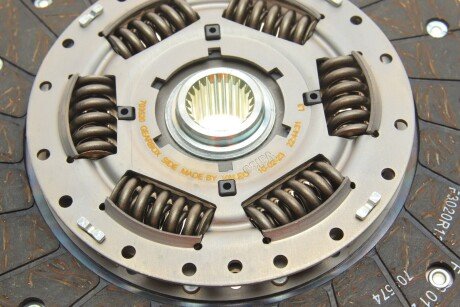 Комплект зчеплення в зборі valeo phc 832104