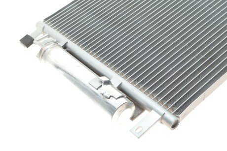 Конденсор кондиціонера SPORTAGE II (JE, KM) (VALEO) valeo phc 812716