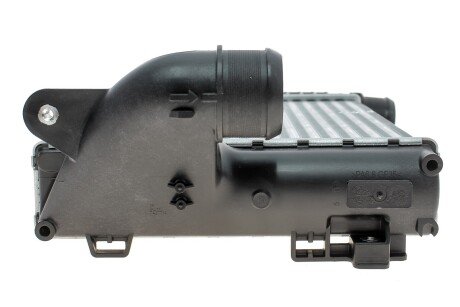 Радиатор интеркулера valeo phc 818304