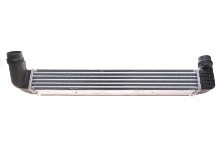 Радіатор інтеркулера valeo phc 818389