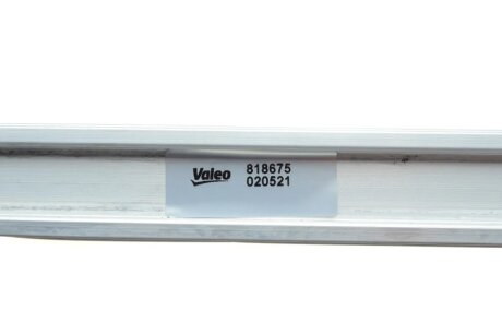Радіатор інтеркулера valeo phc 818675