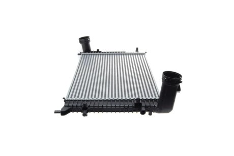 Радіатор інтеркулера valeo phc 818675