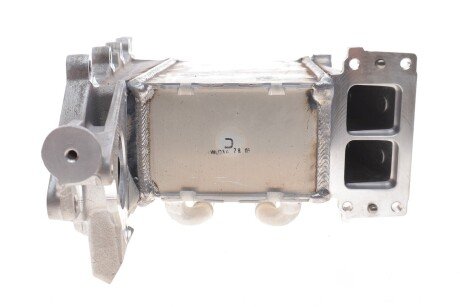 Радиатор интеркулера valeo phc 818683