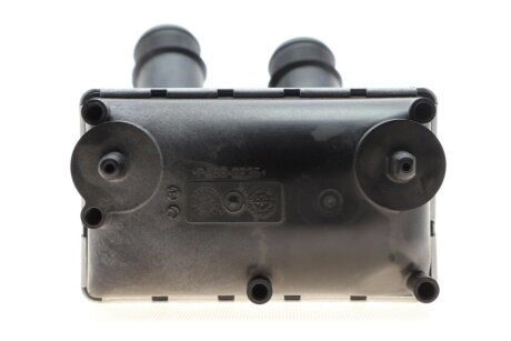 Радіатор інтеркулера valeo phc 818866