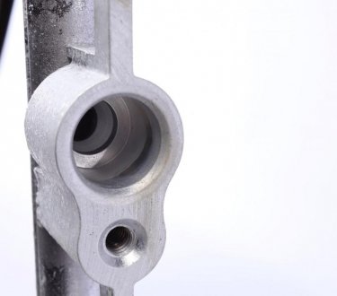 Радиатор кондиционера DACIA DOKKER 12-,DOKKER 13-,DOKKER Express 12-,DOKKER Express 12-,DUSTER 10-,D valeo phc 814373