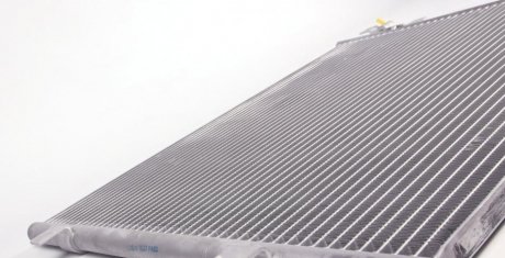 Радиатор кондиционера valeo phc 814389