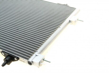 Радиатор кондиционера valeo phc 818170