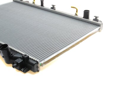 Радіатор охолодження двигуна valeo phc 701592