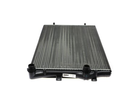 Радиатор охлаждения двигателя valeo phc 732872