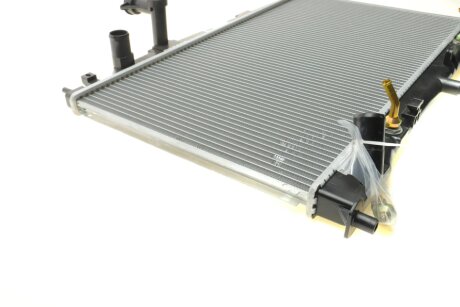 Радиатор охлаждения двигателя valeo phc 734483