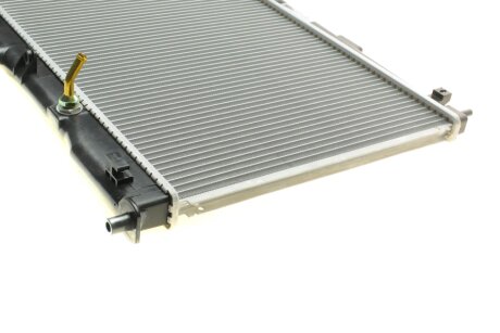 Радиатор охлаждения двигателя valeo phc 734483