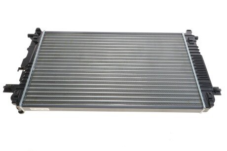 Радіатор охолодження двигуна valeo phc 735084