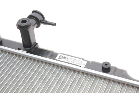 Радиатор охлаждения двигателя valeo phc 735205