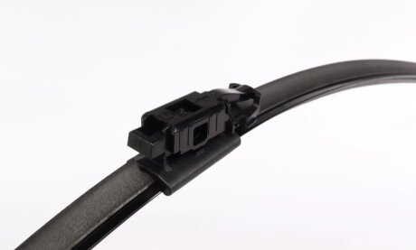 Щетка стеклоочистителя (дворник) valeo phc 577940