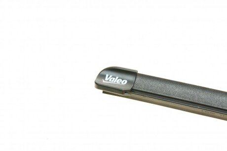 Дворники (щетки стеклоочистителя) 650 мм valeo phc 577818