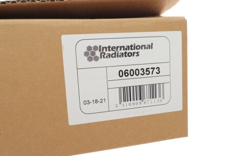 Радиатор масляный BMW X5 3.0D AT 06+ van Wezel 06003573