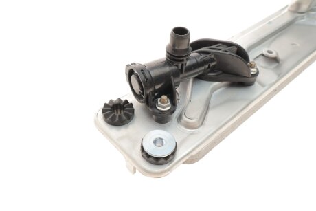 Радиатор масляный BMW X5 3.0D AT 06+ van Wezel 06003573