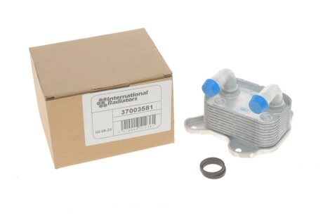 Радіатор масляний van Wezel 37003581 на Опель Корса с