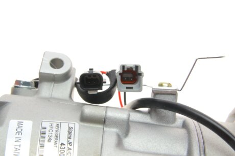 Компресор кондиціонера van Wezel 4300K630