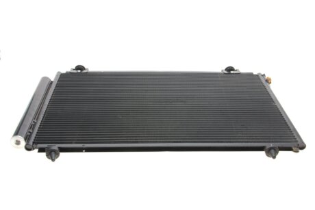 Конденсор кондиционера AVENSIS 16i/18i/20D4d 03- van Wezel 53005392