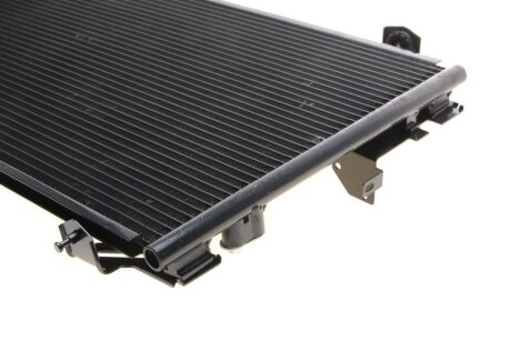 Радіатор кондиціонера TOYOTA AVENSIS/ COROLLA 20D4d/22D4d 05- van Wezel 53005394